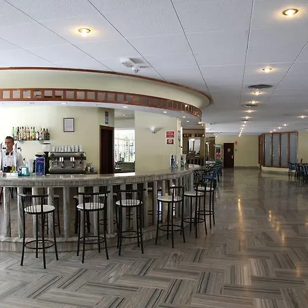 伊维萨酒店 锡切斯