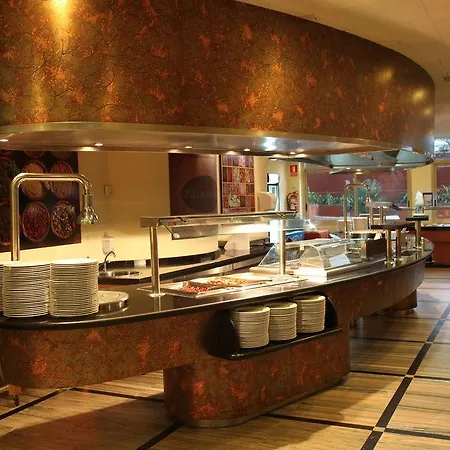 Ibiza Hotel *